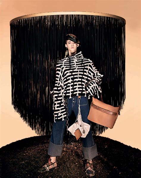 loewe official site.